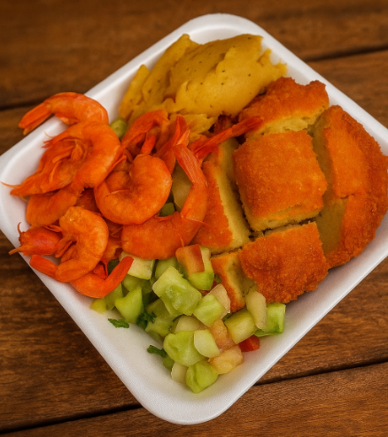 Acarajé com camarões e vatapá